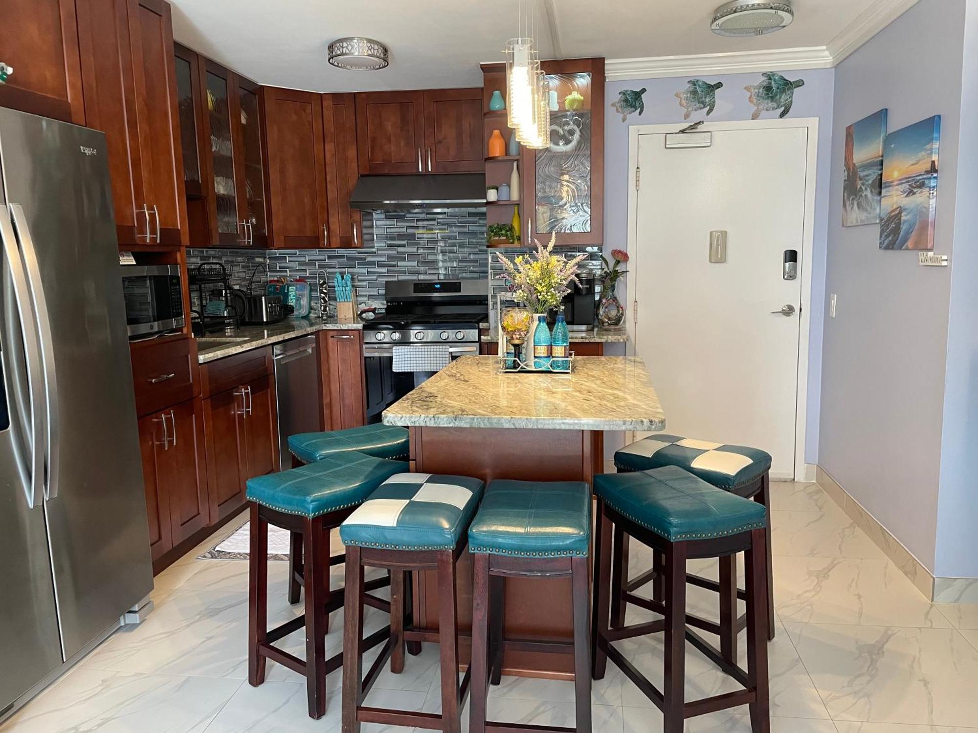 Amazing Waikiki Beach Condo 2Bed2Bath+Free Parking Honolulu Eksteriør bilde
